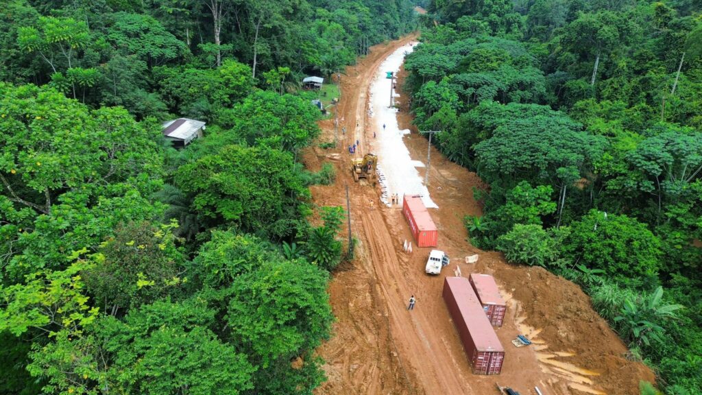 Réalisation de l'étanchéité de la route Ntoum–Cocobeach au Gabon